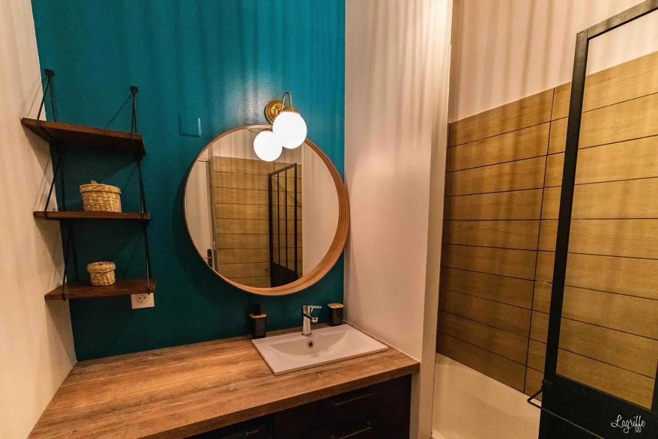 Magnifique Appartement Hypercentre Toutes Commodites Bayonne France